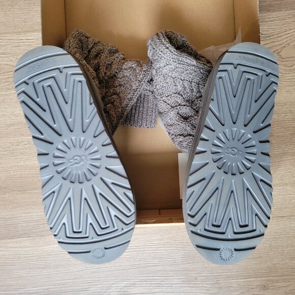 UGG Classic Cardi Cabled Knit Grey Women's Boots Size 8 - Picture 5 of 9